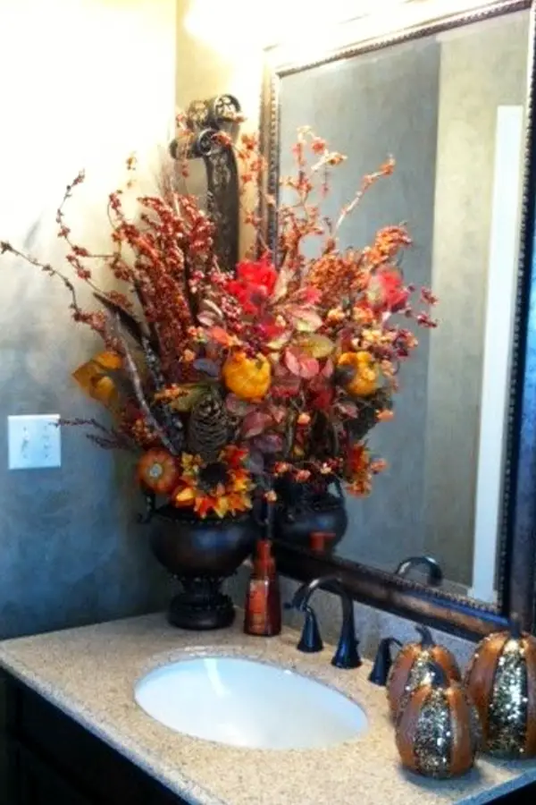 Fall Bathroom Decor! 10 Fall & Autumn Bathroom Decorating Ideas We Love