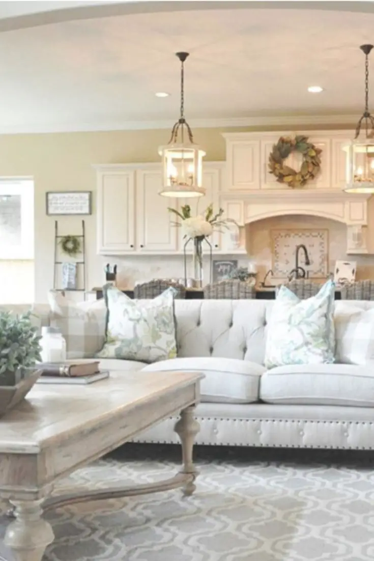 GORGEOUS Modern Farmhouse living room decor ideas. Love the neutral colors used in the living room - it's just beautiful. More farmhouse living room decor ideas on this page.