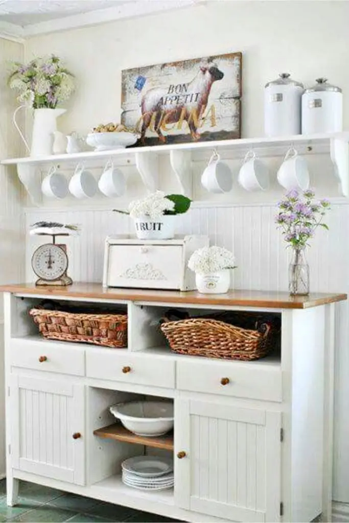 Farmhouse Kitchen Ideas For a Country Kitchen Remodel on a Budget (PICTURES for 2019)