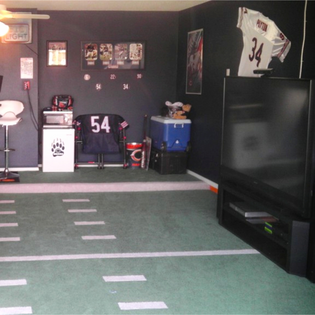 Man Cave Ideas - Garage Man Cave Ideas on a Budget - Cheap ways to turn your garage into a man cave - Cheap DIY Man Cave Ideas 