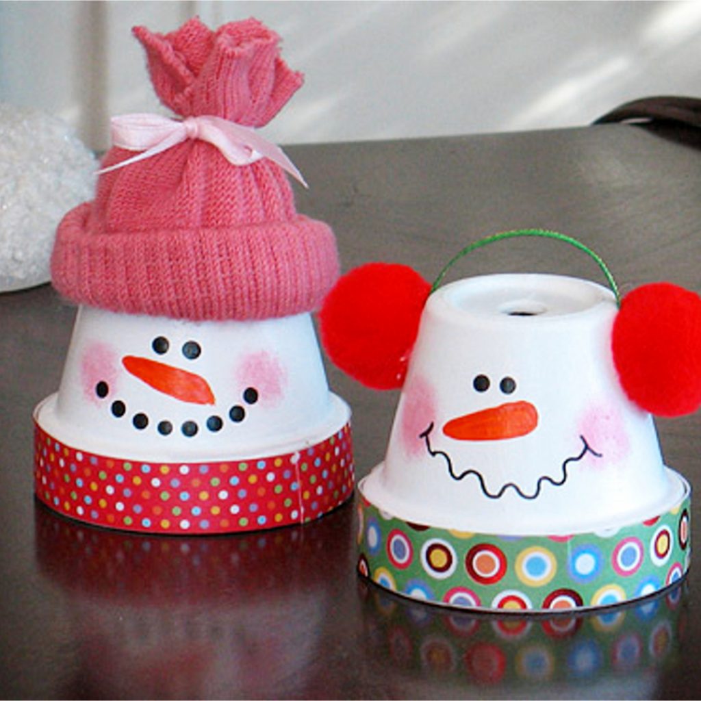 Ideas for clay pots - cute Christmas crafts made out of clay flower pots