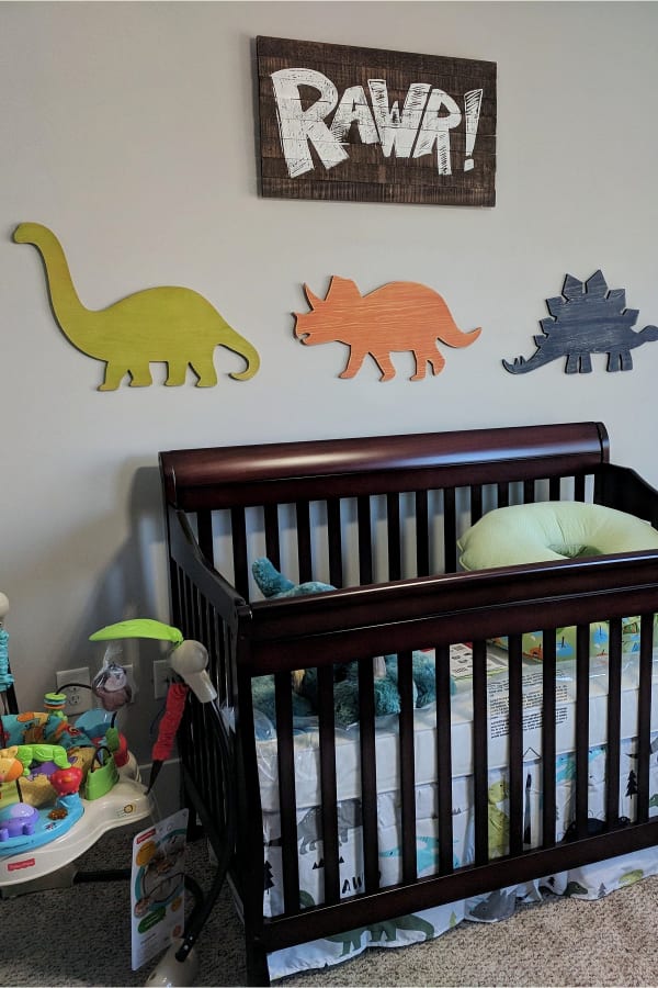 baby boy room ideas pictures - dinosaur theme baby boy nursery - simple DIY baby boy room ideas for small spaces