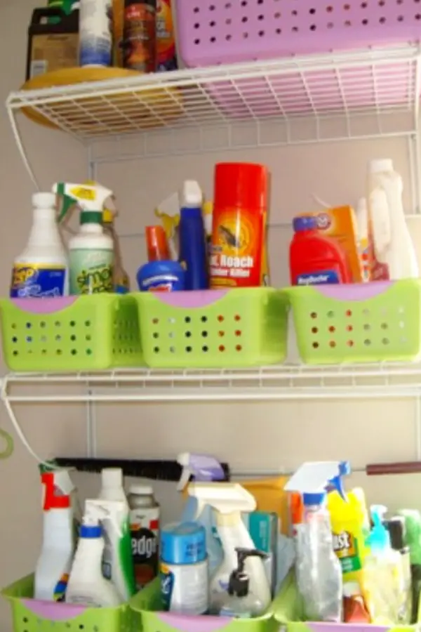 Keep Cleaning Supplies Organized in the Laundry Room and Easy to Take When You Clean - Dollar Store DIY! Easy Dollar Store Hacks for Parents - Mom Hacks for Organizing Life on a Budget. These are awesome parenting hacks from Dollar Stores that you can do TODAY!