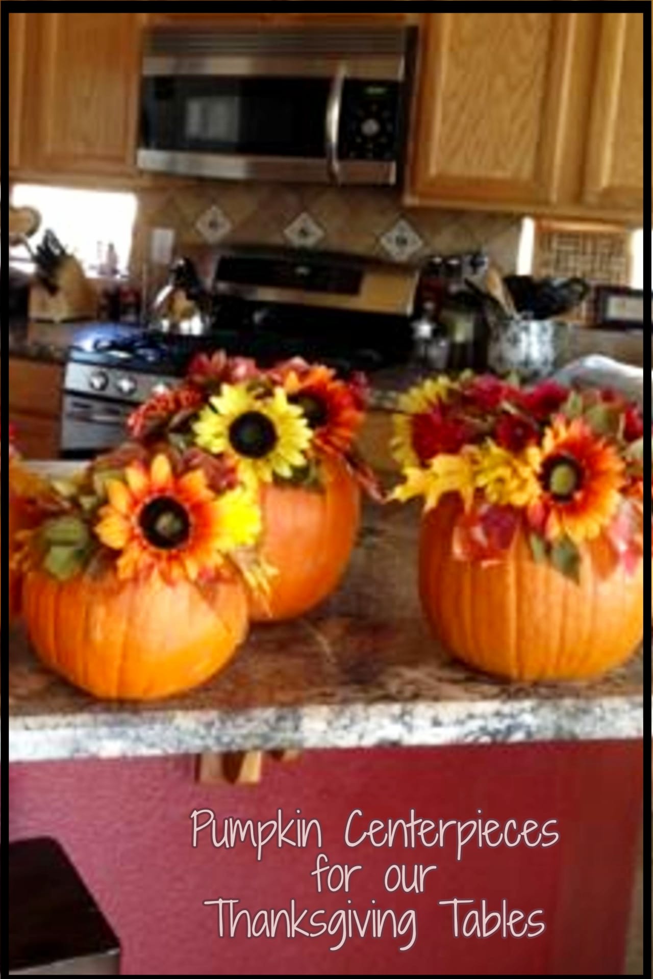 Simple pumpkin centerpieces ideas for your Thanksgiving table setting or Fall decor for the home.  DIY fall pumpkin centerpieces for a Fall wedding, Thanksgiving dinner both rustic and elegant with sunflowers!
