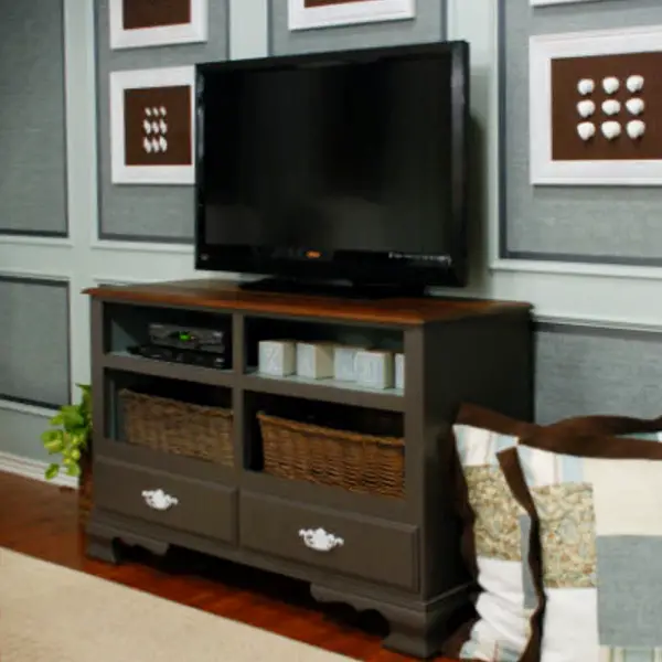 How to repurpose a dresser without drawers - DIY entertainment center / TV stand made from an old dresser without drawers - DIY TV stand ideas