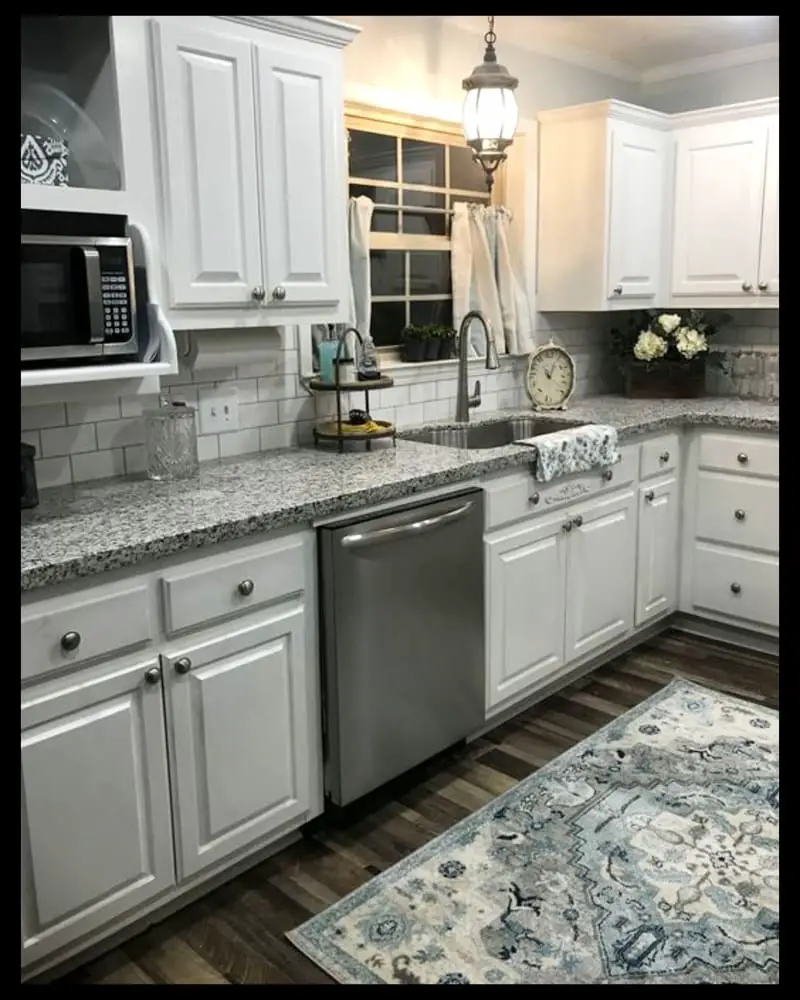 Grey and white kitchen ideas